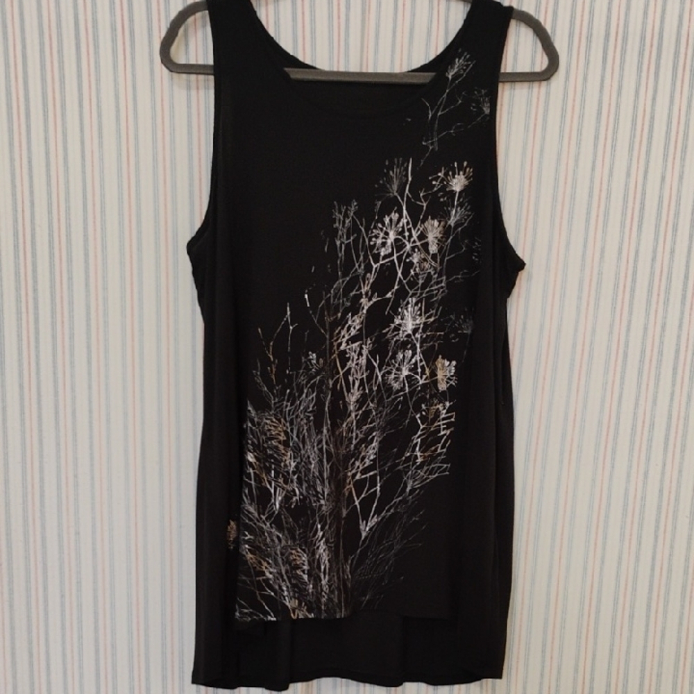 Black Sleeveless Top With White Whispy Floral Design (See Measurements For Size)